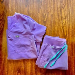 FIGS - Lilac Dawn set